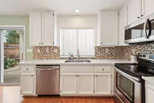 6008 Amir Ln, Carmichael, CA 95608 - Photo 10