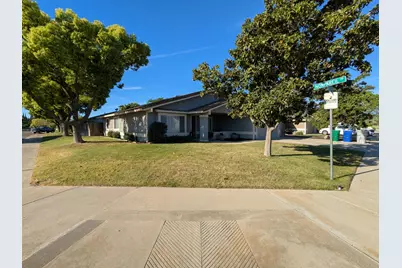 2708 Carmel Court, Atwater, CA 95301 - Photo 2