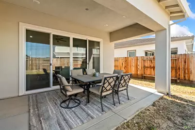 9042 Elliott Springs Drive, Elk Grove, CA 95624 - Photo 46