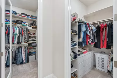 9042 Elliott Springs Drive, Elk Grove, CA 95624 - Photo 36