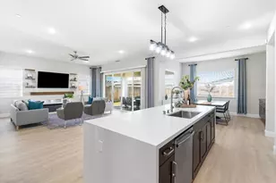 9042 Elliott Spgs Dr, Elk Grove, CA 95624 - Photo 20