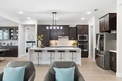 9042 Elliott Springs Drive, Elk Grove, CA 95624 - Photo 16