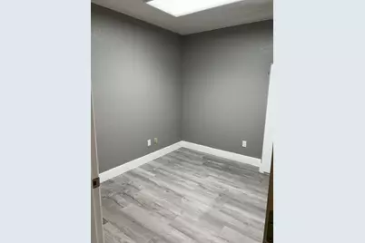 140 E Empire Avenue, Modesto, CA 95354 - Photo 16