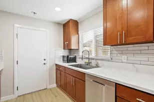 3548 Sunrise Pines Dr, Sacramento, CA 95827 - Photo 18