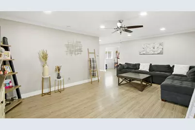 3548 Sunrise Pines Drive, Sacramento, CA 95827 - Photo 10