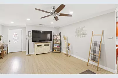 3548 Sunrise Pines Drive, Sacramento, CA 95827 - Photo 10