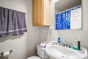 718 13th St, Sacramento, CA 95814 - Photo 18
