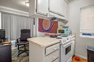 718 13th St, Sacramento, CA 95814 - Photo 14