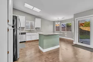 1005 Betsy Ross Dr, Roseville, CA 95747 - Photo 16