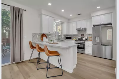 17125 Laurel Oak Lane, Lathrop, CA 95330 - Photo 16