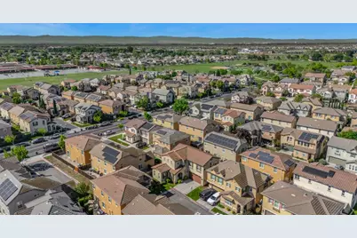 17125 Laurel Oak Lane, Lathrop, CA 95330 - Photo 40