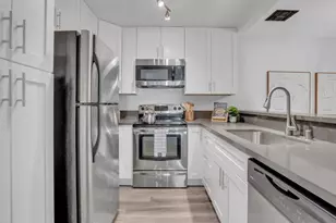 3400 Sullivan Ct, Modesto, CA 95356 - Photo 6