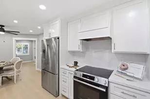 18880 N Ansley Pl, Saratoga, CA 95070 - Photo 14