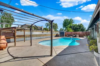 736 Golden Avenue, Lodi, CA 95240 - Photo 70