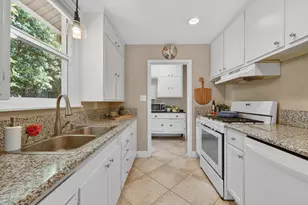 3620 E Country Club Ln, Sacramento, CA 95821 - Photo 16