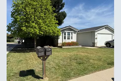 8925 Fredric Avenue, Sacramento, CA 95826 - Photo 2