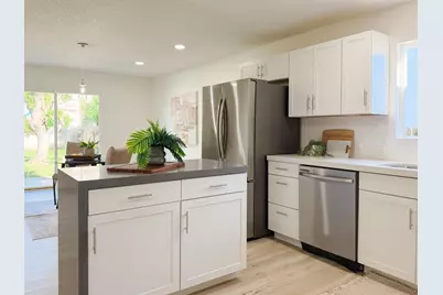 878 Carol Avenue, Merced, CA 95341 - Photo 14