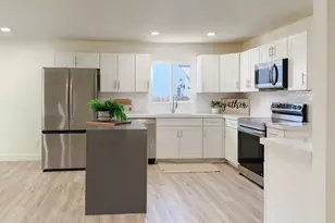 878 Carol Ave, Merced, CA 95341 - Photo 12