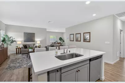 1348 S Kestrel Ln, Stockton, CA 95215 - Photo 22