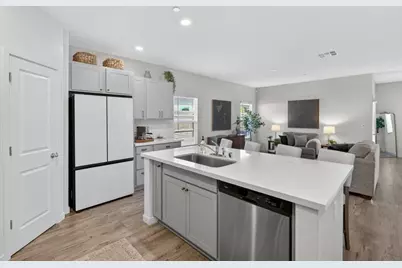 1348 S Kestrel Ln, Stockton, CA 95215 - Photo 20