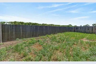 1348 S Kestrel Ln, Stockton, CA 95215 - Photo 46