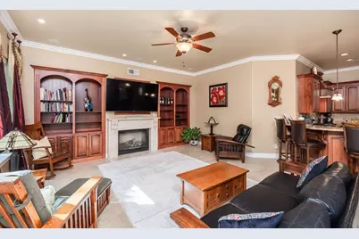 8430 Scenic Vista Way, Fair Oaks, CA 95628 - Photo 18