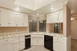 176 Rivergate Pl, Lodi, CA 95240 - Photo 12