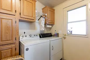 Brookdale, Sacramento, CA 95834 - Photo 26