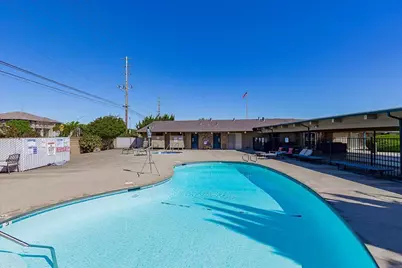 Brookdale, Sacramento, CA 95834 - Photo 40