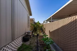 Brookdale, Sacramento, CA 95834 - Photo 10