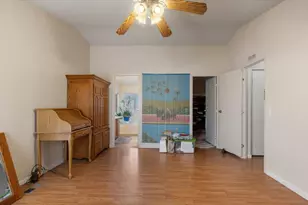 Brookdale, Sacramento, CA 95834 - Photo 30