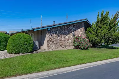 Brookdale, Sacramento, CA 95834 - Photo 34