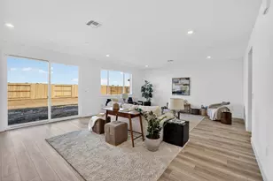 9975 Common Yarrow Wy, Sacramento, CA 95829 - Photo 10