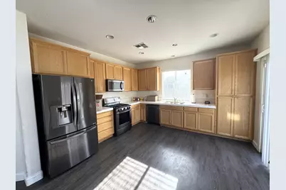 2488 Gaines Lane, Tracy, CA 95377 - Photo 4