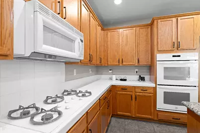 821 Hometown Way, Modesto, CA 95356 - Photo 16