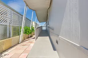 2113 Barrington Ln, Modesto, CA 95350 - Photo 4