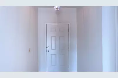 9 Graywood Court, Sacramento, CA 95823 - Photo 10