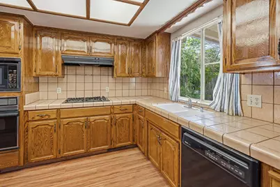 2101 Bridger Drive, Modesto, CA 95358 - Photo 6