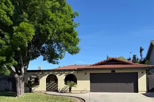 1950 Blue Spruce Dr, Oakdale, CA 95361 - Photo 2