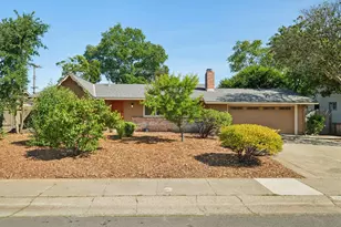 8905 Rosewood Dr, Sacramento, CA 95826 - Photo 2
