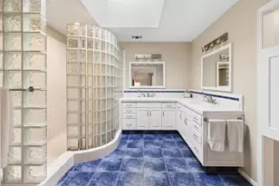 2681 Creekside Ln, Sacramento, CA 95821 - Photo 34