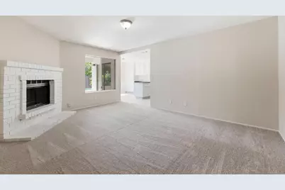 4360 Armadale Way, Sacramento, CA 95823 - Photo 8