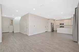 8859 Dorsetwood Wy, Sacramento, CA 95829 - Photo 2