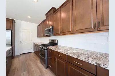 8778 Encore Way, Elk Grove, CA 95757 - Photo 18