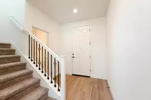 8778 Encore Wy, Elk Grove, CA 95757 - Photo 12