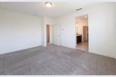 8778 Encore Way, Elk Grove, CA 95757 - Photo 4