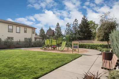 1204 Sirah Court, Lodi, CA 95242 - Photo 40