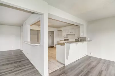 7585 Twilight Drive, Sacramento, CA 95822 - Photo 6