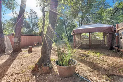 13621 Lynda Lynn Way, Redding, CA 96003 - Photo 36