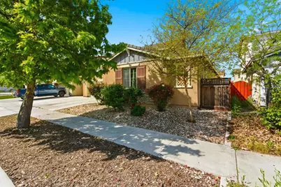 18311 Tioga Drive, Lathrop, CA 95330 - Photo 2